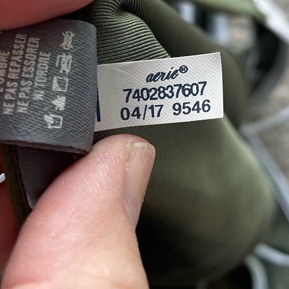 aerie Daisy Side Cut Out One Piece Swim Suit Size XL - Picture 4 of 6